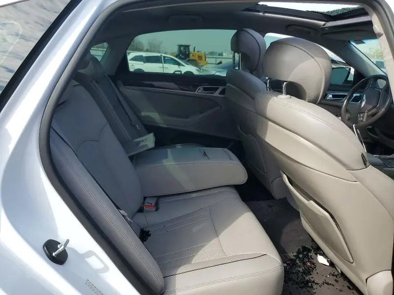 2015 HYUNDAI GENESIS 3.8L  