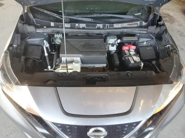 2019 NISSAN LEAF S