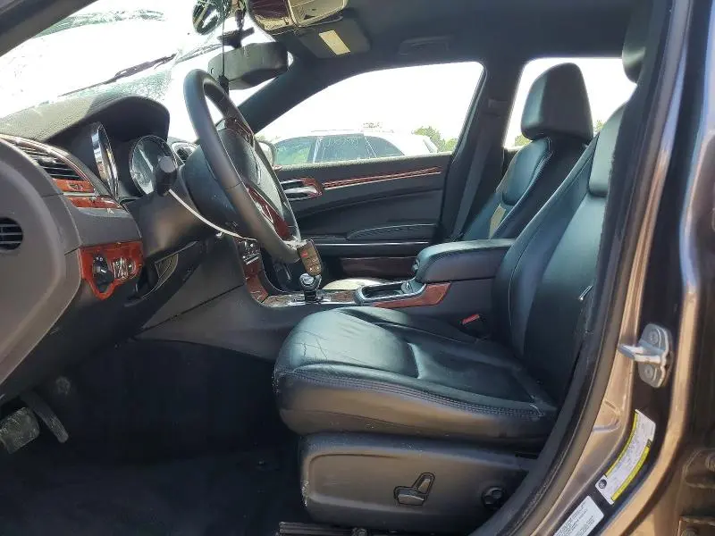 2013 CHRYSLER 300   