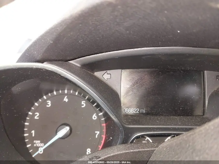 2019 FORD ESCAPE SE