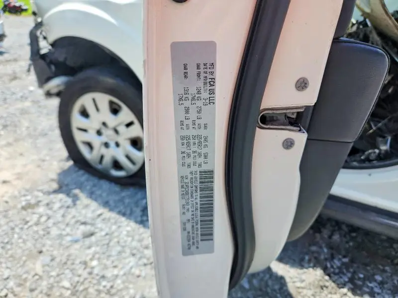2019 DODGE JOURNEY SE  