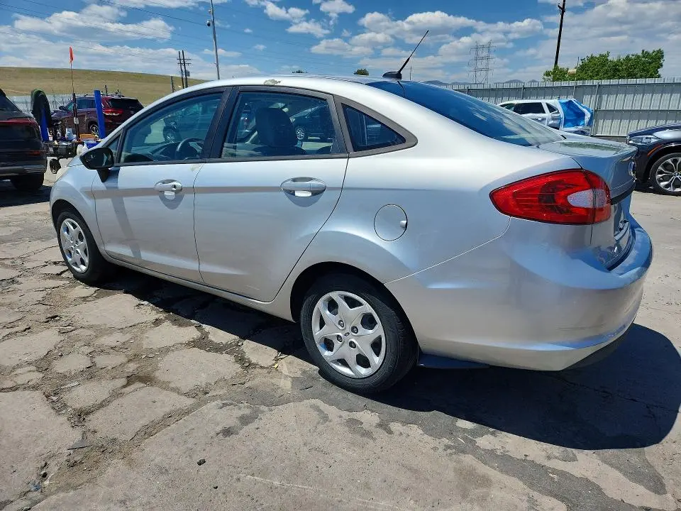 2012 FORD FIESTA S  