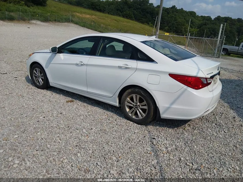 2013 HYUNDAI SONATA GLS