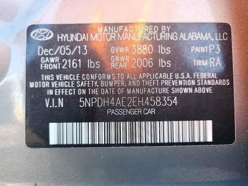2014 HYUNDAI ELANTRA SE  