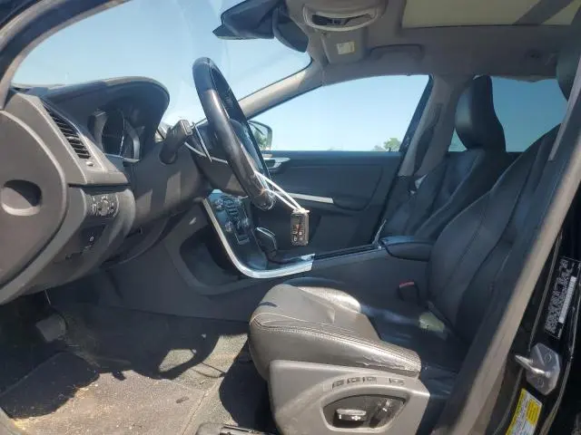 2015 VOLVO XC60 T6 PREMIER  
