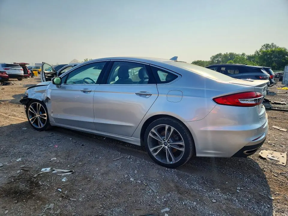 2019 FORD FUSION TITANIUM  
