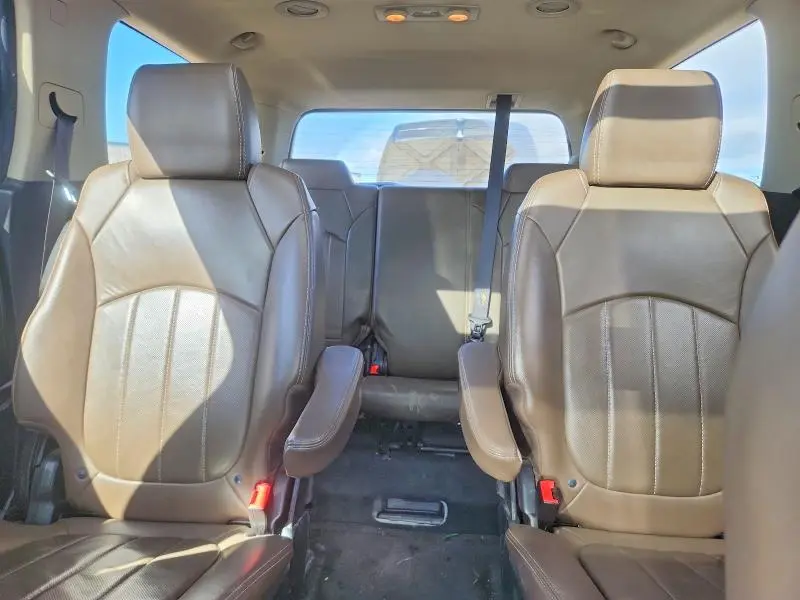 2016 GMC ACADIA SLT-2  