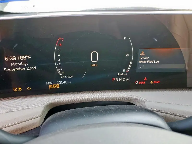 2024 CADILLAC XT4 LUXURY  