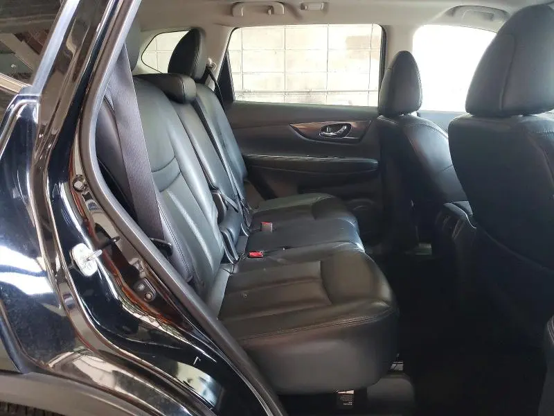 2015 NISSAN ROGUE S  