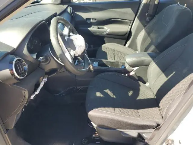 2021 NISSAN KICKS SV  