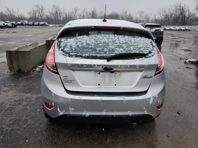 2019 FORD FIESTA SE  