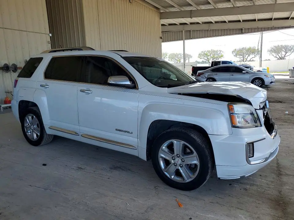 2017 GMC TERRAIN DENALI  
