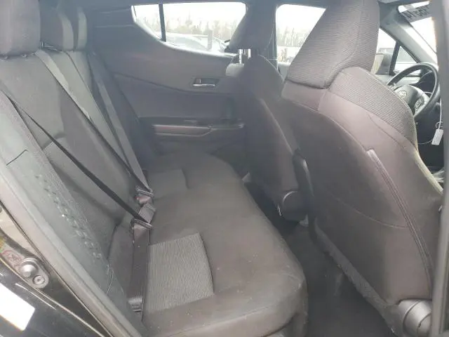 2019 TOYOTA C-HR XLE  