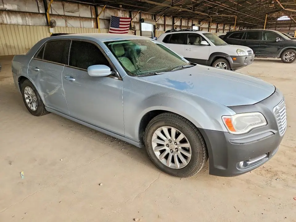 2013 CHRYSLER 300 LIMITED  