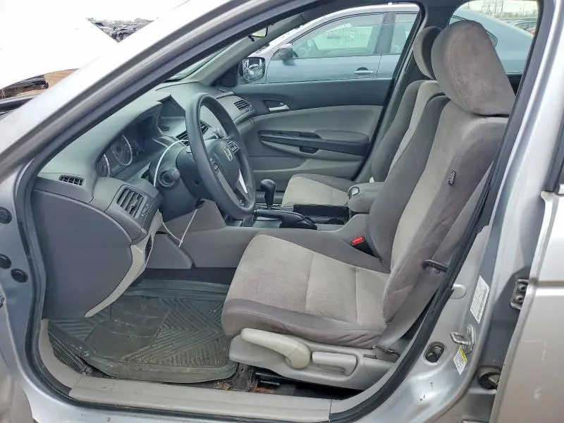 2010 HONDA ACCORD LX  