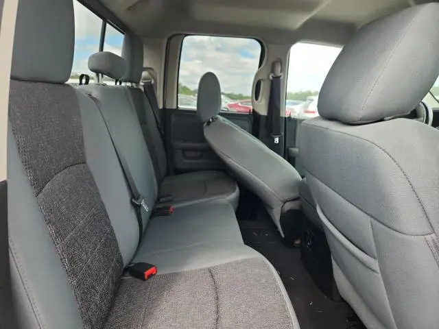 2014 RAM 1500 SLT  