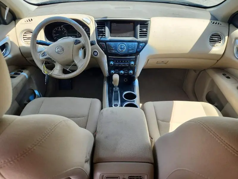 2015 NISSAN PATHFINDER SV  