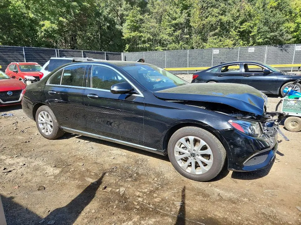 2018 MERCEDES-BENZ E 300 4MAT   