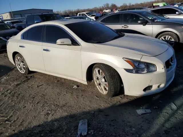 2013 NISSAN MAXIMA S  