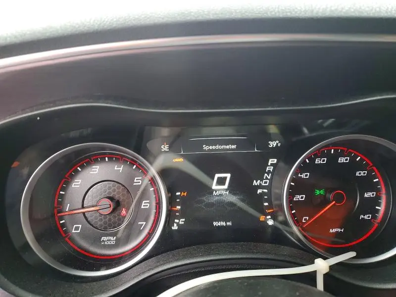 2017 DODGE CHARGER SE  