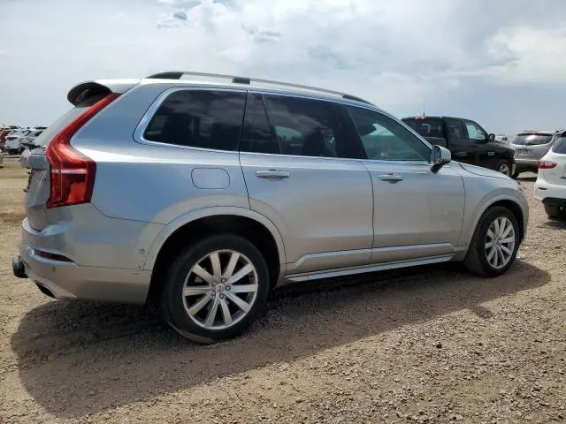 2017 VOLVO XC90 T6  