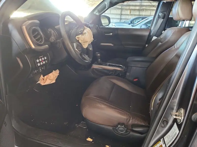 2018 TOYOTA TACOMA LIMITED  