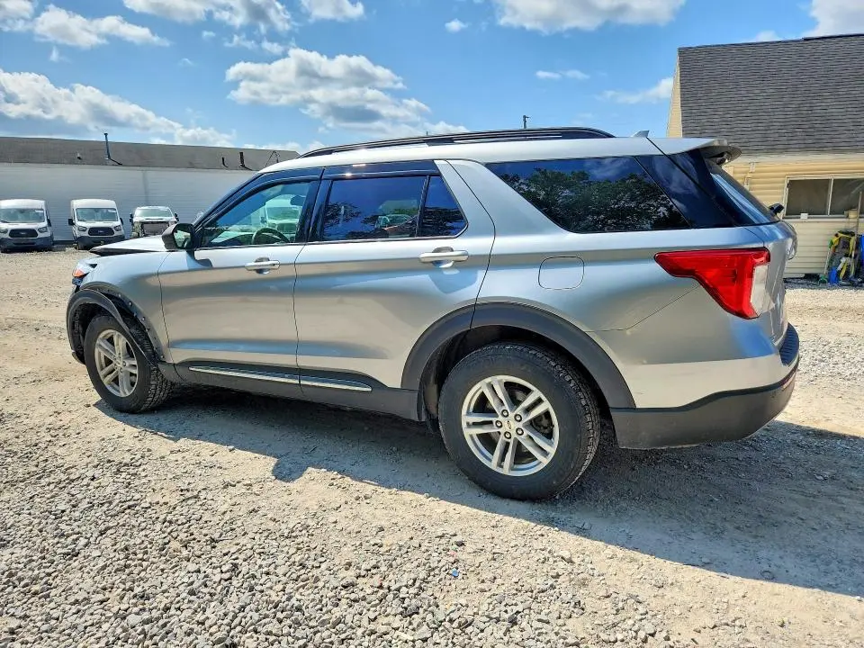 2020 FORD EXPLORER XLT  