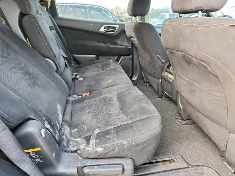 2015 NISSAN PATHFINDER S  