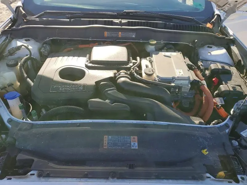 2017 FORD FUSION TITANIUM PHEV  