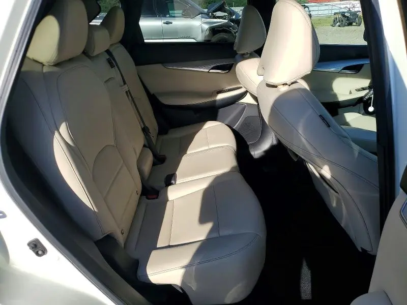 2019 INFINITI QX50 LUXE  