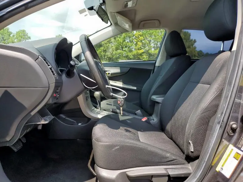 2010 TOYOTA COROLLA BASE  