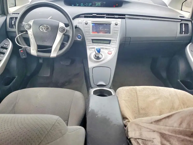 2015 TOYOTA PRIUS TWO  