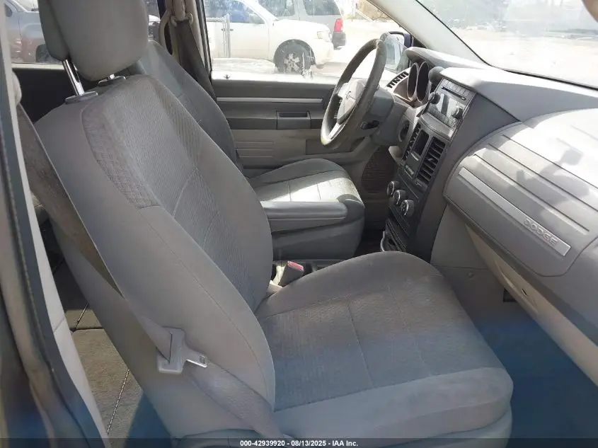 2010 DODGE GRAND CARAVAN SE