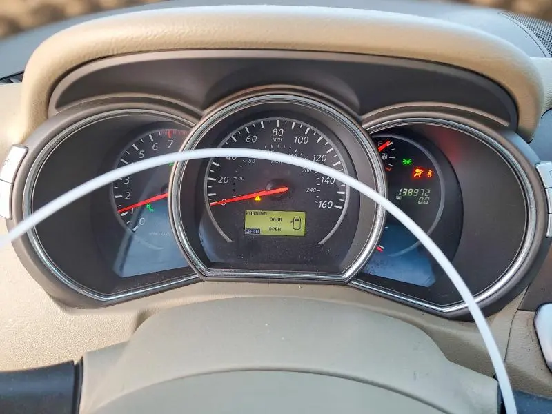 2014 NISSAN MURANO LE  