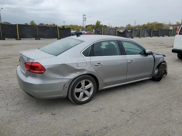 2014 VOLKSWAGEN PASSAT SE  