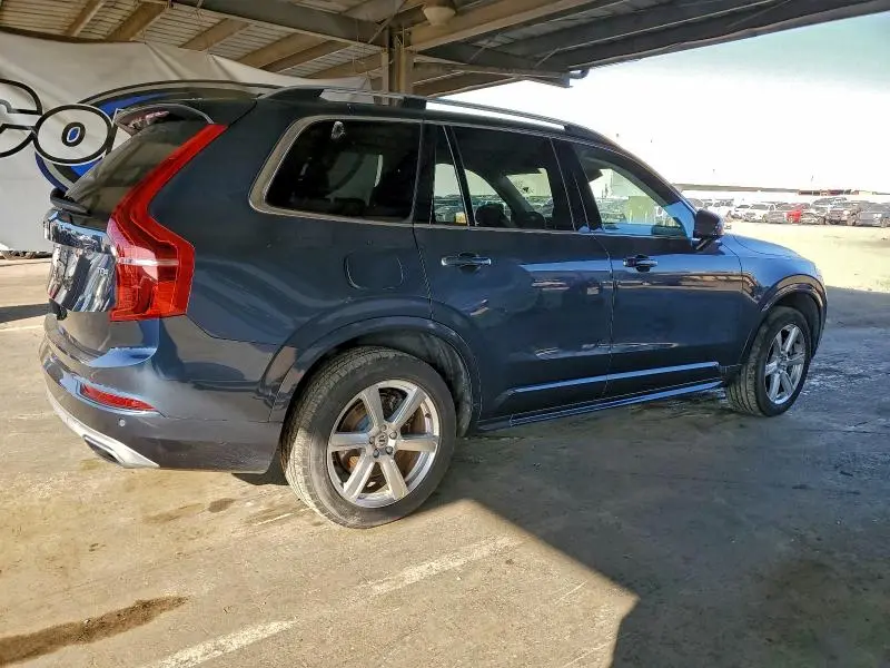 2019 VOLVO XC90 T8 MOMENTUM  
