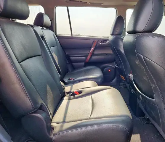 2013 TOYOTA HIGHLANDER LIMITED  