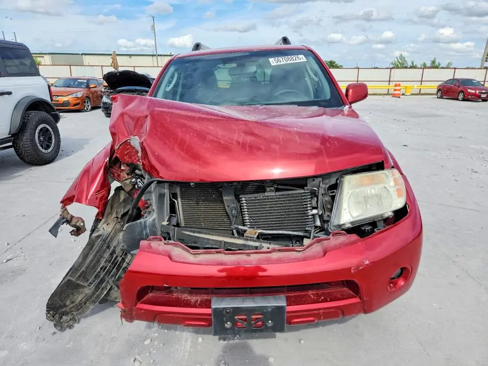 2011 NISSAN PATHFINDER S  