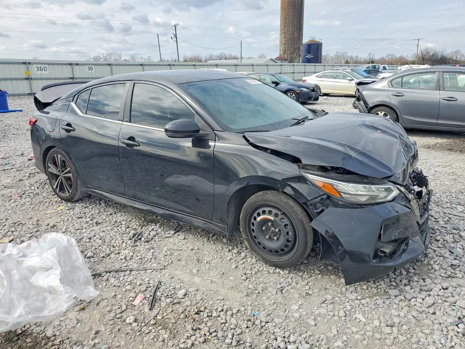 2021 NISSAN SENTRA SR  