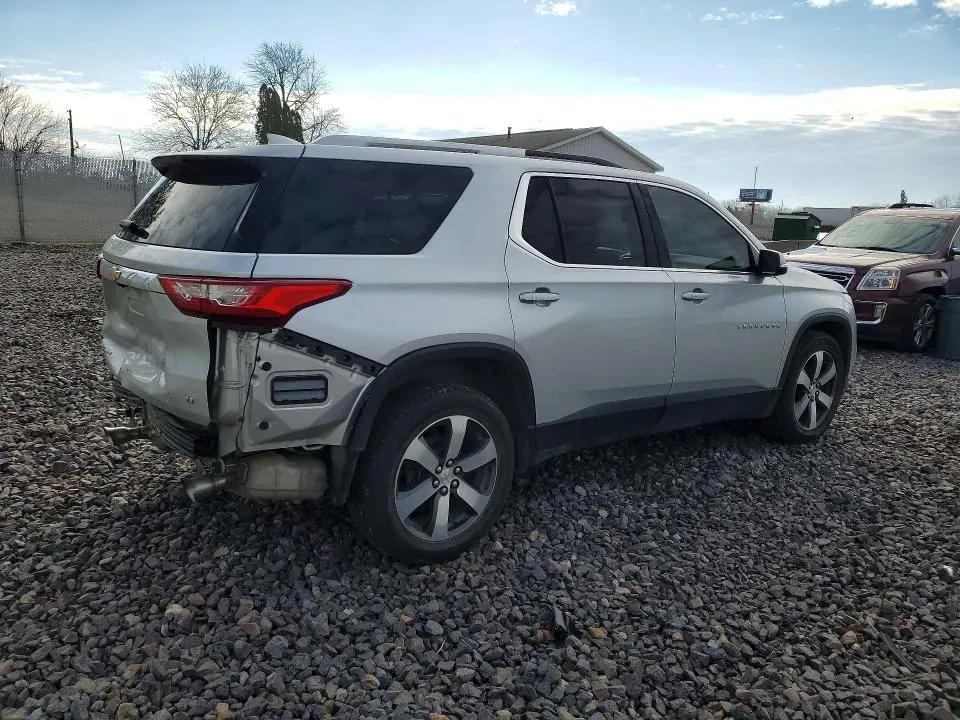 2018 CHEVROLET TRAVERSE LT  