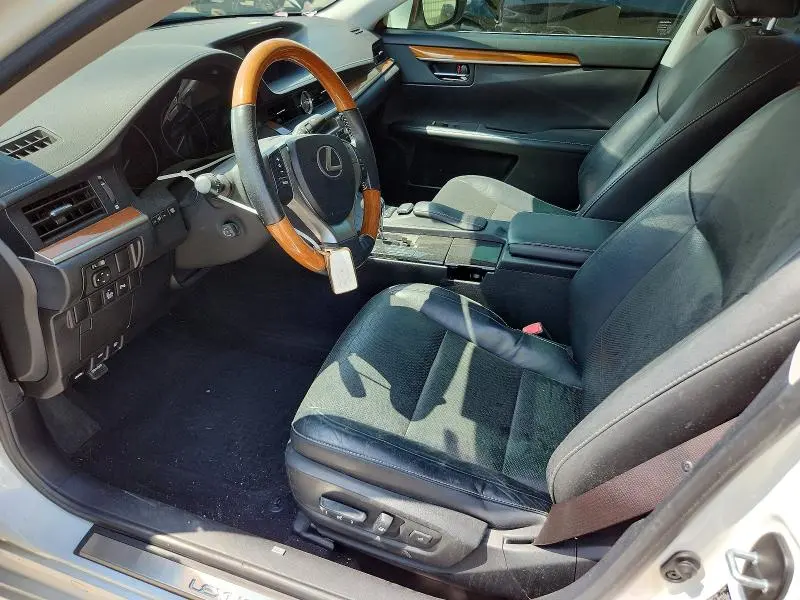 2015 LEXUS ES 300H  