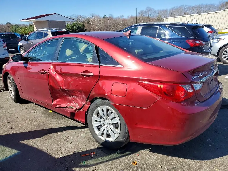 2011 HYUNDAI SONATA GLS  