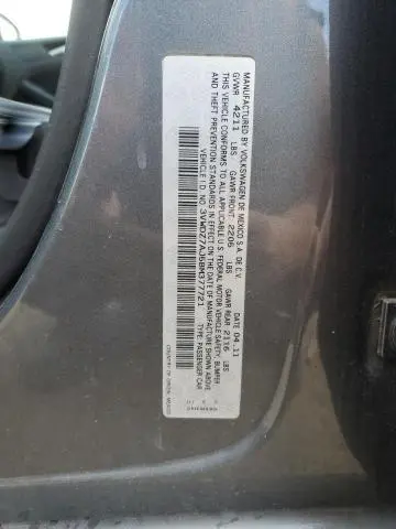2011 VOLKSWAGEN JETTA SE  