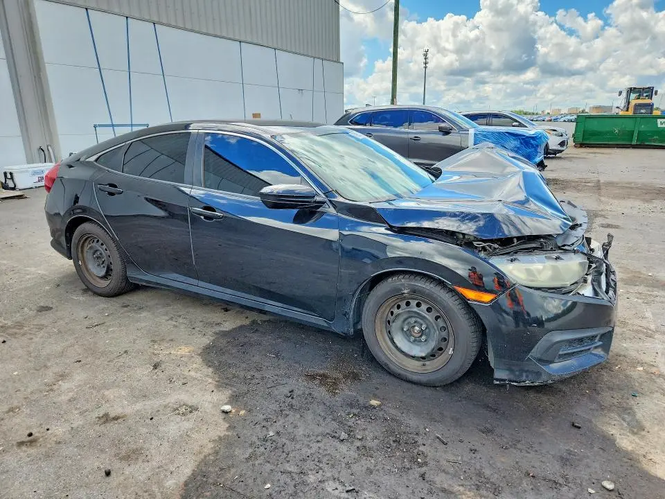 2018 HONDA CIVIC LX  