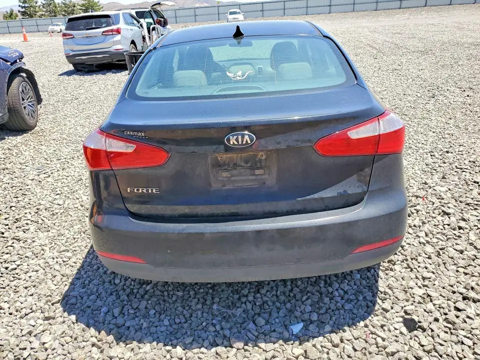 2016 KIA FORTE LX  