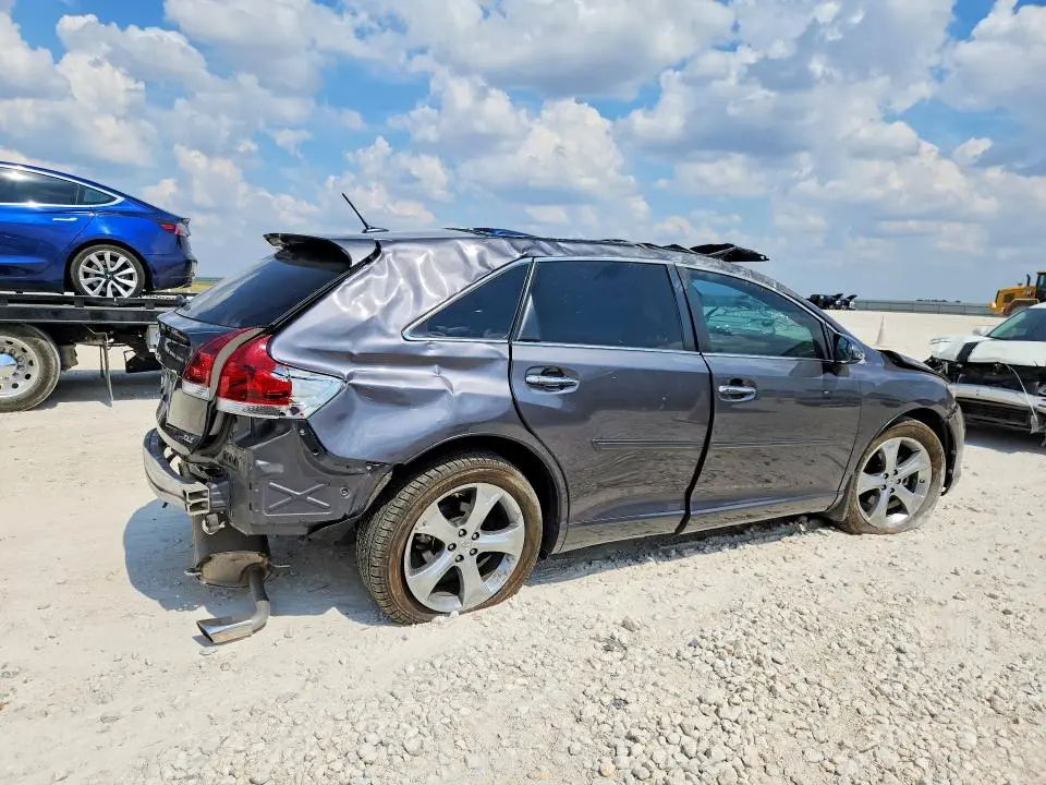 2015 TOYOTA VENZA XLE  