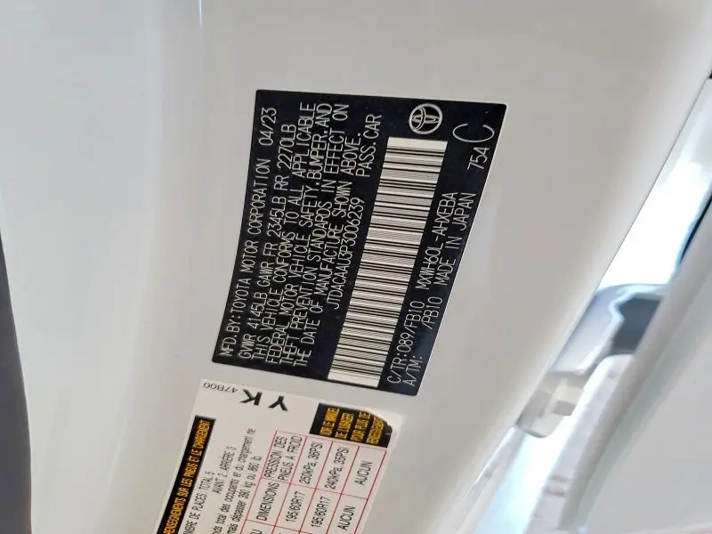 2023 TOYOTA PRIUS LE  