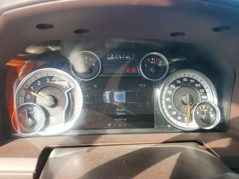 2015 RAM 1500 LARAMIE  