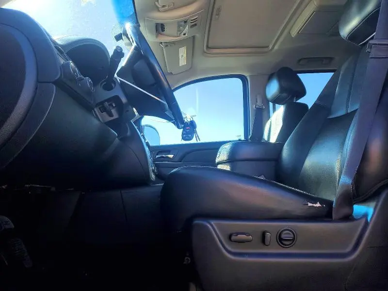 2013 CHEVROLET SUBURBAN K1500 LT  