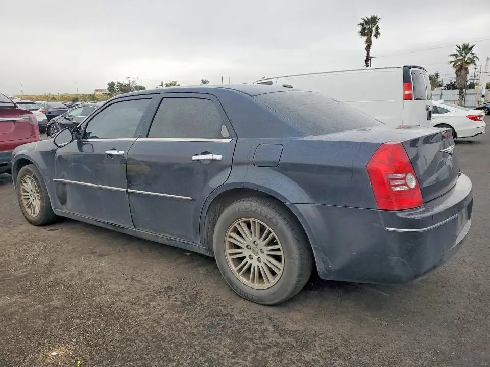 2010 CHRYSLER 300 TOURING  
